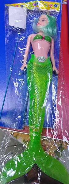 Bambola di plastica