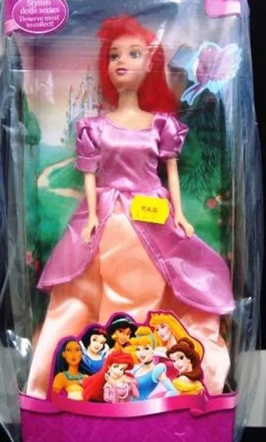 Bambola di plastica – Serie di bambole eleganti (Unknown <font color="#ff0000">(MAY BE COUNTERFEIT)</font>)