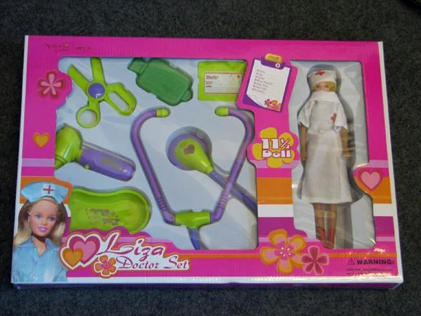 Bambola – Lisa Doctor Set — foto 3 dell'alert 0182/09