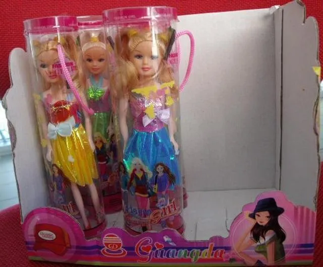Bambole "Fashion Vogue Girl" e "Modern Girl" (Guangda)