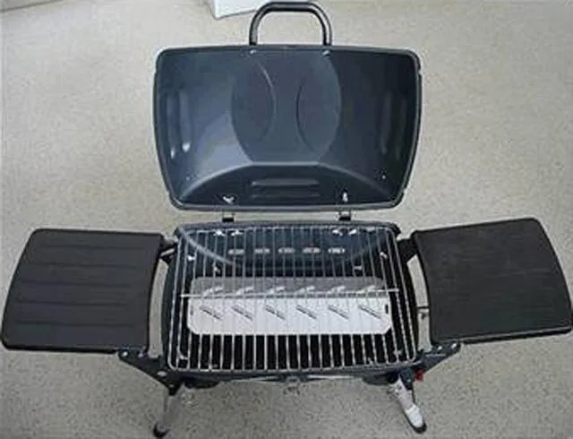 Barbecue a gas "Camp 4" & #13; & #13; — foto 2 dell'alert 1390/11