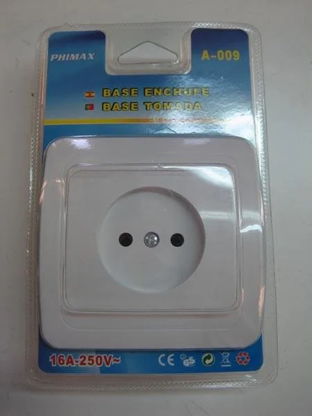 Presa di corrente «Base Enchufe (socket outlet)» — foto 2 dell'alert A12/1128/15