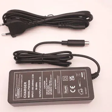 Caricabatterie «Battery charger» — foto 1 dell'alert SR/04192/25