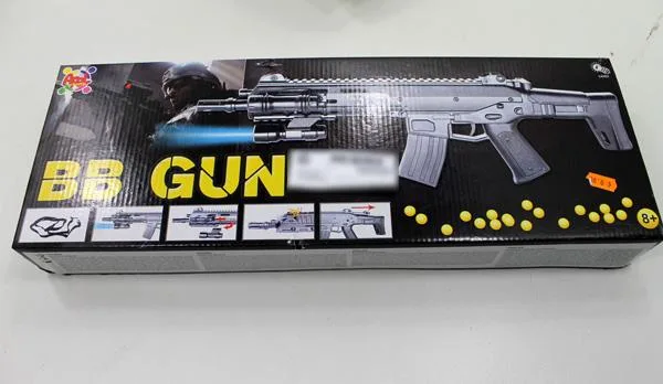 Pistola giocattolo di plastica «BB GUN» (APEL PLASTIK)