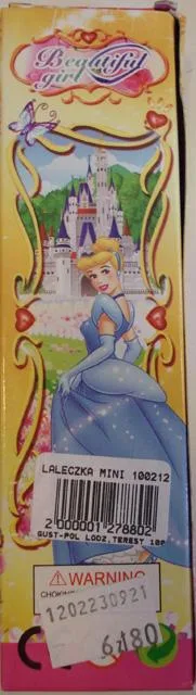 Bambola di plastica «Beautiful girl» — foto 2 dell'alert A12/1767/13