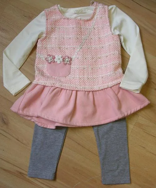 Set di abbigliamento per ragazze «BEAUTY» (F&amp;D)