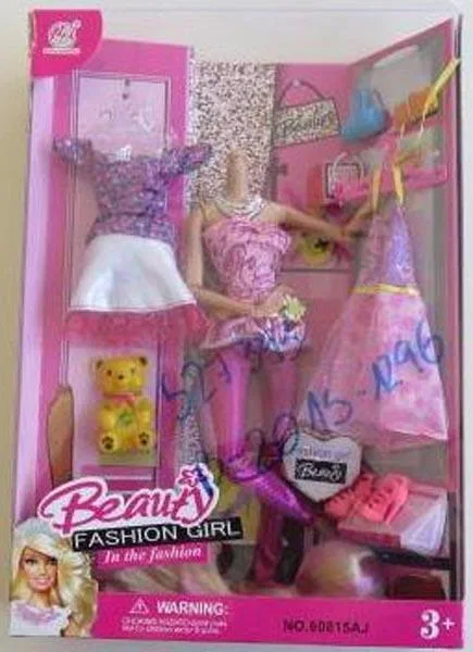 Bambola di plastica «Beauty Fashion Girl» (Xinlianfeng)