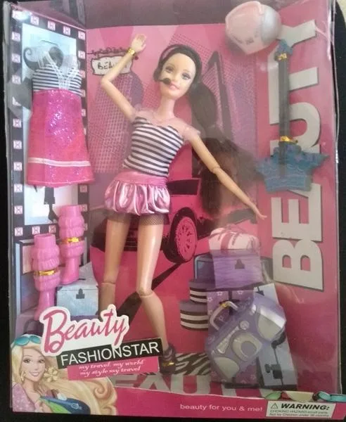 Bambola in plastica con accessori «Beauty Fashionstar» (Unknown)