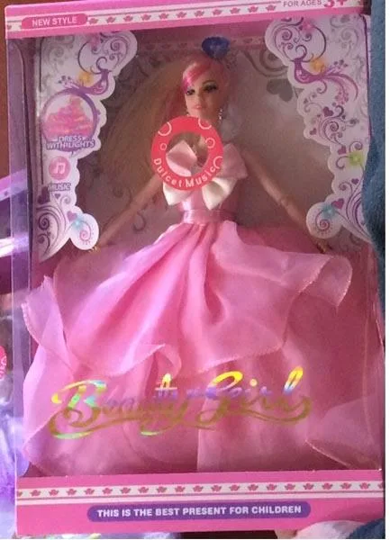 Bambola di plastica «Beauty Girl» (Unknown)