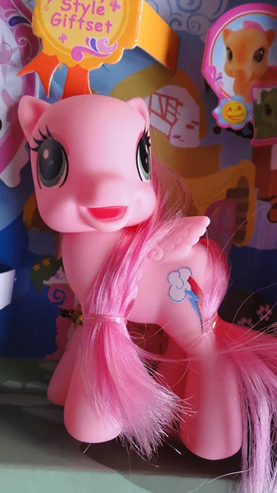 Giocattolo di plastica «Beauty Horse» — foto 2 dell'alert A12/01560/20