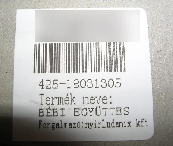 Set di abbigliamento per bambini «bébi együttes» — foto 2 dell'alert A12/1832/18