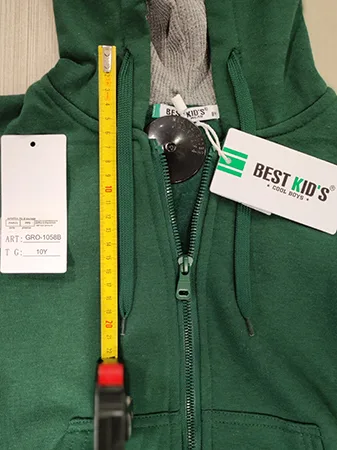 Felpa per bambini «BEST KID'S ORIGINAL WEAR» — foto 2 dell'alert A12/00816/23
