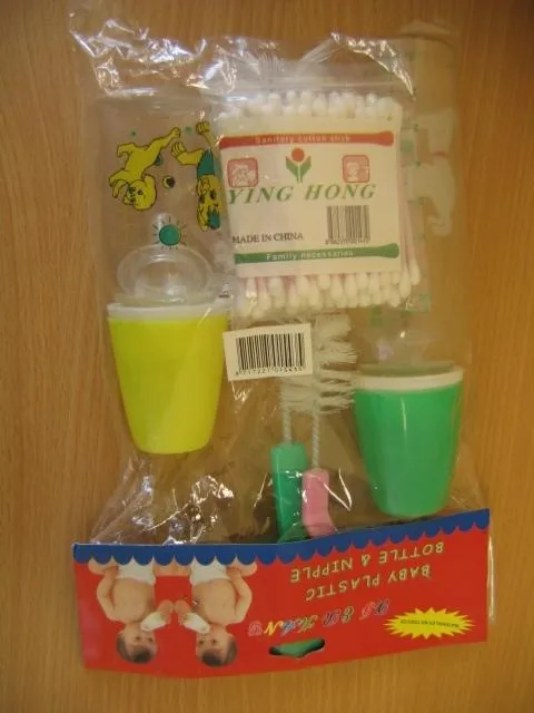 Biberon di alimentazione – "Baby Plastic Bottiglia &amp; Nipple" — foto 2 dell'alert 0935/08