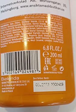 Crema solare «BIELENDA SUN CARE Coconut Suntan Milk SPF 15» — foto 3 dell'alert A12/01726/22