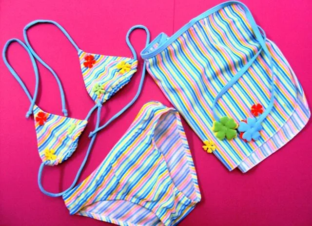 Bikini di ragazza (LEONADO)