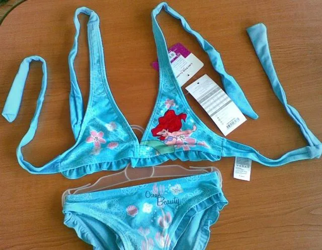 Bikini per ragazze &amp; #13; &amp; #13; (Disney)