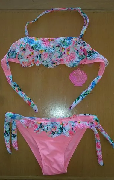 Bikini per ragazze (Hello Bikini)