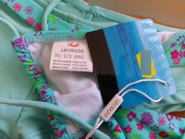 Bikini per ragazze (Leonado)
