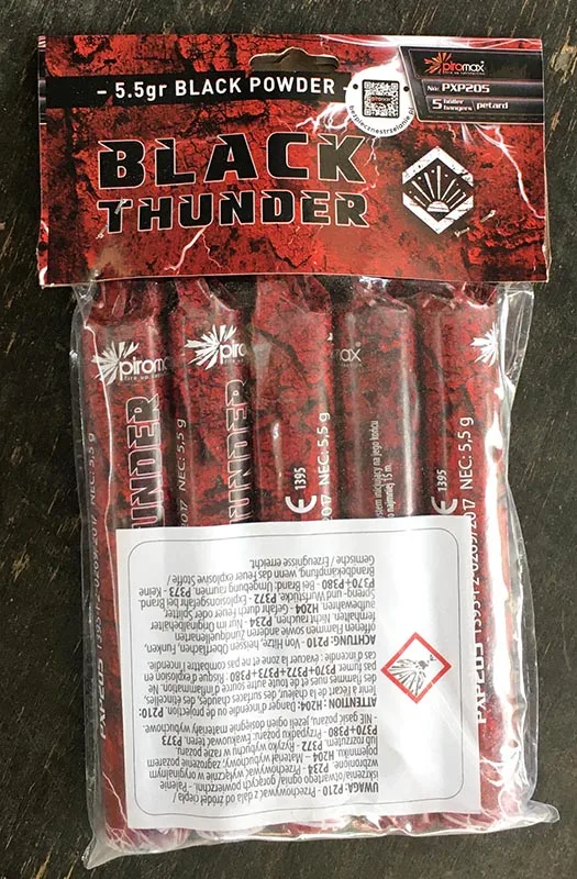 Fuochi d'artificio «Black Thunder» (Piromax)
