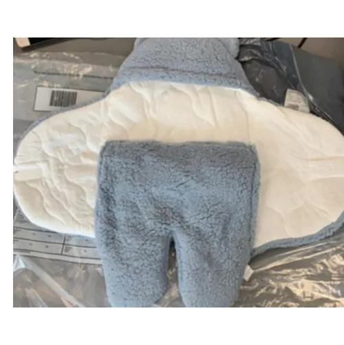 Sacco nanna per bambini «Blue and White Teddy Bear Wrap Baby Sleeping Bag»
