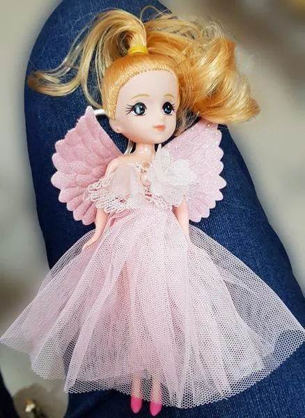 Bambola di plastica appesa «Blyskotka» — foto 2 dell'alert INFO/0109/19