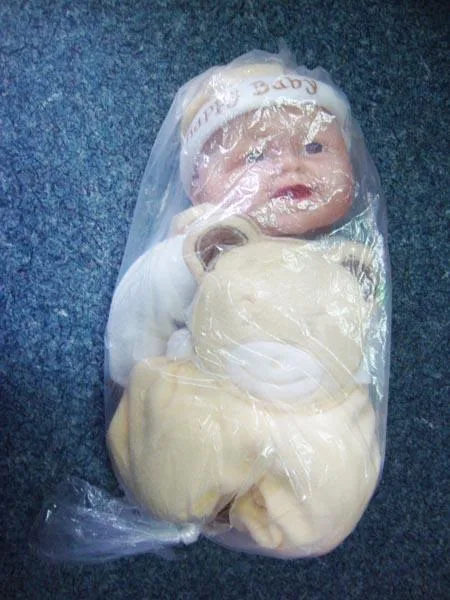 Bambola di plastica «Bobas "Happy Baby"» (NIDA)