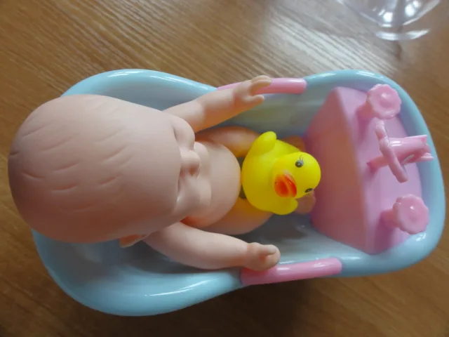 Giocattolo di plastica «Bobas w wannie» — foto 3 dell'alert A12/01582/20