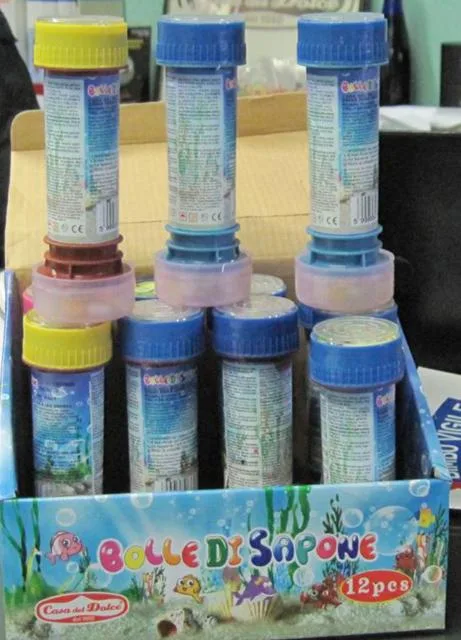 Bolle di sapone &amp; #13; &amp; #13; «Bolle di Sapone (Soap bubbles)» (Casa del Dolce)