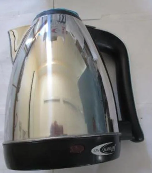 Bollitore elettrico — foto 2 dell'alert A12/1103/17