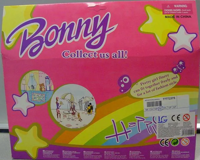 Bambola di plastica con accessori &amp; #13; &amp; #13; «Bonny» (LG)