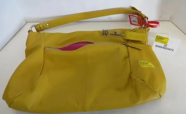 Borsa a mano — foto 1 dell'alert A12/1536/16