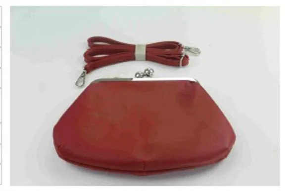 Borsa in pelle — foto 1 dell'alert A12/1493/18
