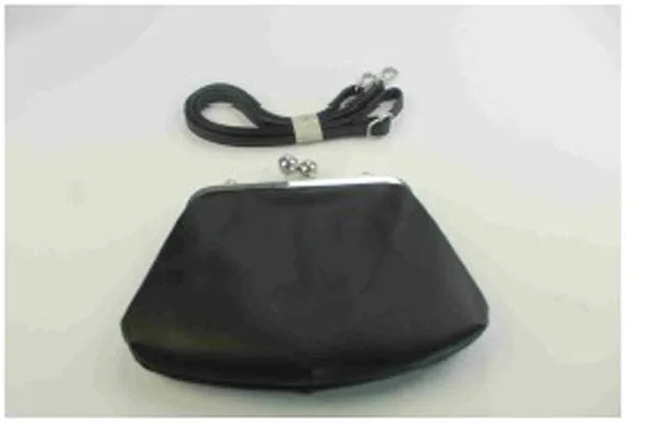 Borsa in pelle — foto 2 dell'alert A12/1493/18
