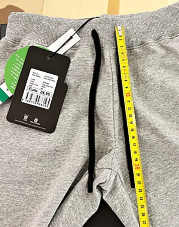 Pantaloni della tuta per bambini «Boy Short Pant» — foto 2 dell'alert A12/01179/23