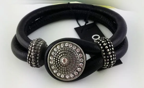 Bracciale in pelle — foto 1 dell'alert A12/1348/16