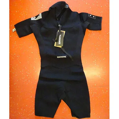 Tuta in neoprene «Brand Shorty 3/2mm Bzip Flatlock Color Black» (Mystic)