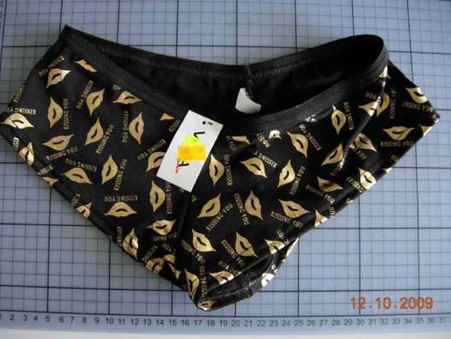 Briefs — foto 2 dell'alert 1583/09