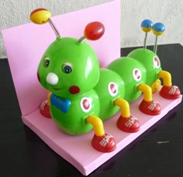 Bruco in plastica "CATERPILLAR" — foto 2 dell'alert 1220/11