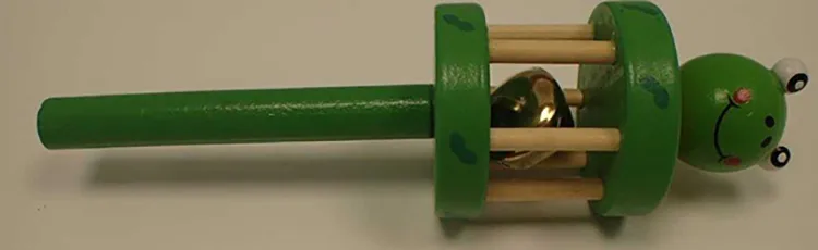 Giocattolo di legno «Call, rattle frog»