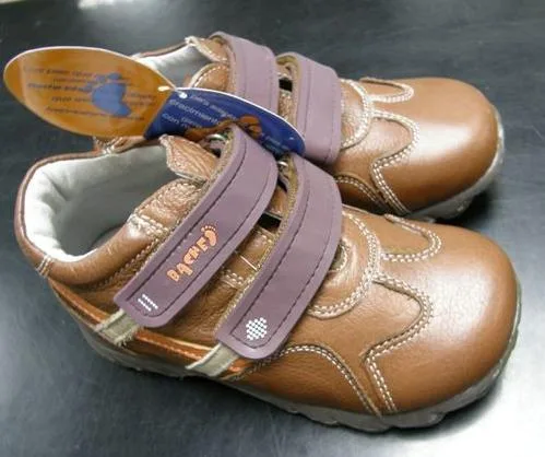 Calzature per bambini (BACHE)