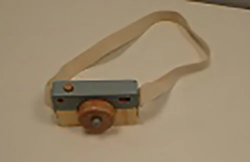 Giocattolo di legno «Camera» (Little Dutch (Tiamo))
