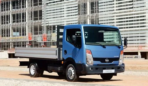 Camion leggero (su cuscinetto posteriore) (NISSAN)