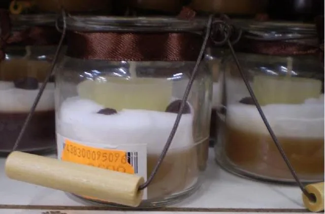 Candela profumata al cioccolato (Unknown)