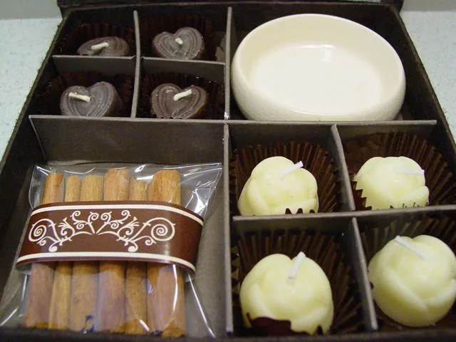 Candele – Bougies Chocolat (Unknown)