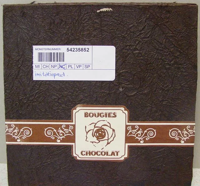 Candele – Bougies Chocolat — foto 2 dell'alert 0619/10