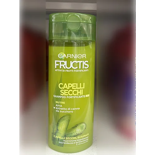 Shampoo «Capelli Secchi - Shampoo fortificante» (Garnier)