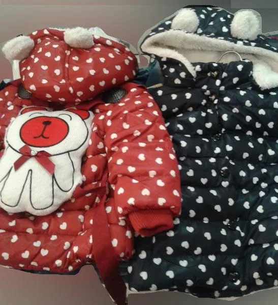 Cappotto per bambini con zaino in peluche — foto 3 dell'alert A12/1599/15