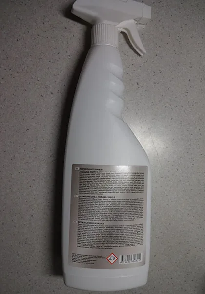 Pulitore del motore dell'automobile «Car Engine Cleaner» — foto 2 dell'alert A12/00141/23
