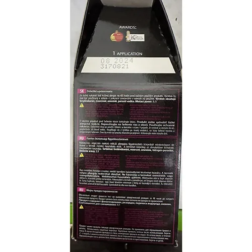 Tinture per capelli «Care coloring cream, Natural &amp; Color shine» (Revia Verona)