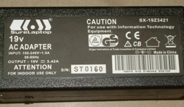 Caricabatterie per laptop – Adattatore AC/DC 19v — foto 2 dell'alert 1013/10